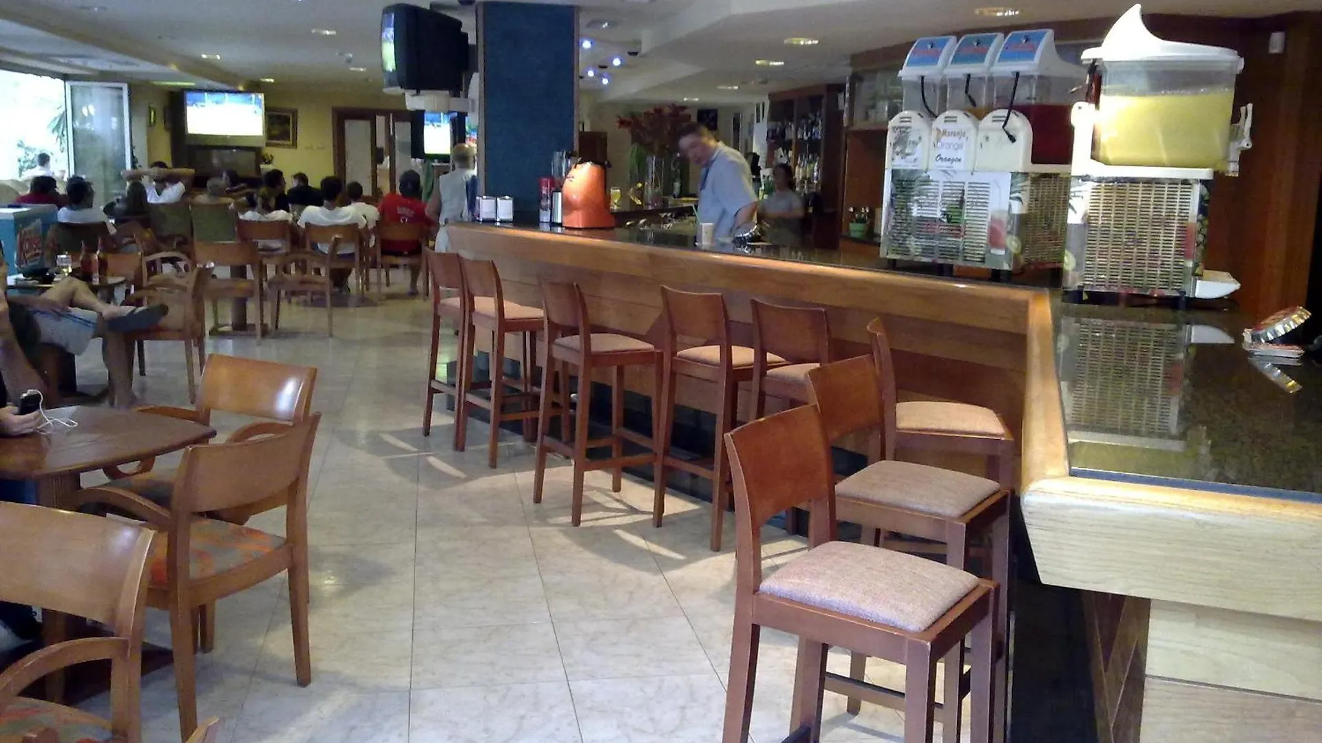 Гостевой дом Hostal Leo D'Or Кала де Ор