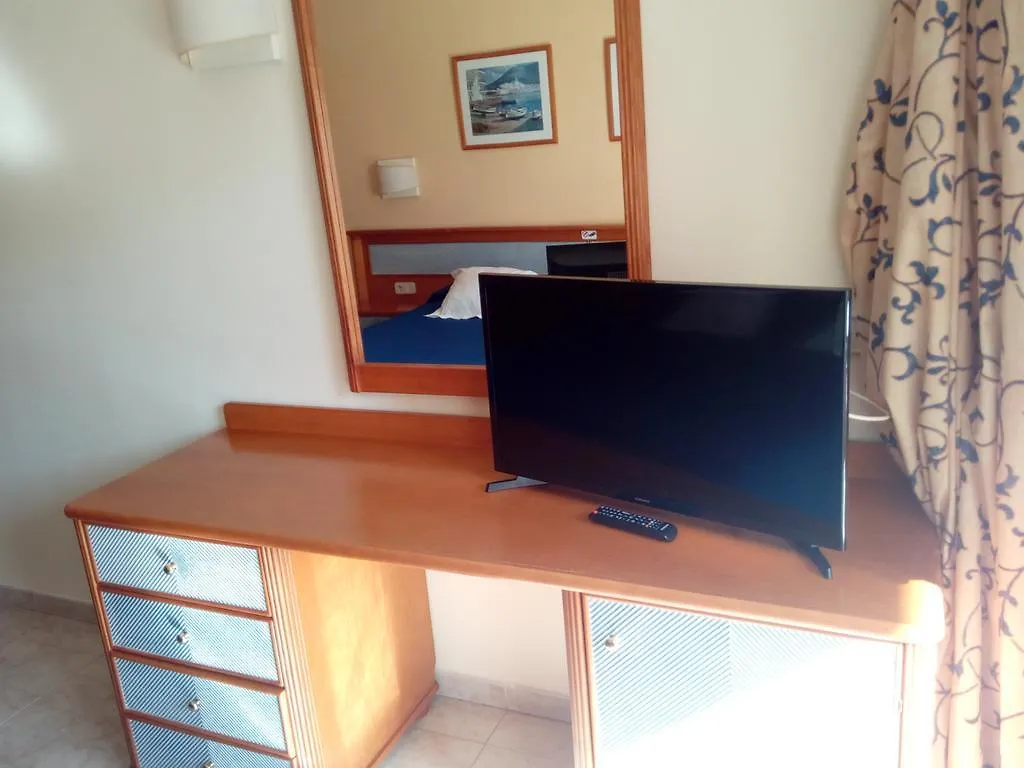 Гостевой дом Hostal Leo D'Or Кала де Ор
