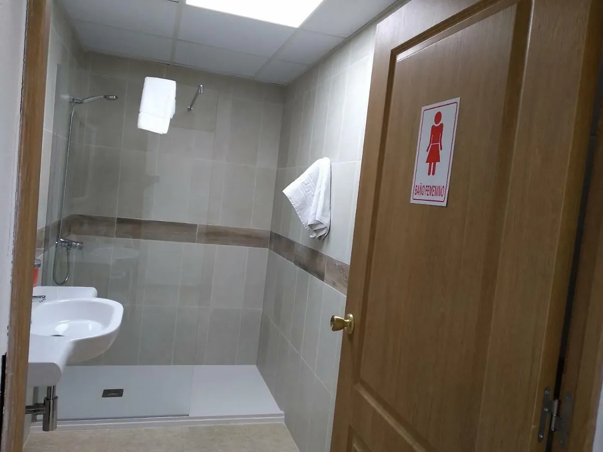 Hostal Leo D'Or Кала де Ор Гостевой дом